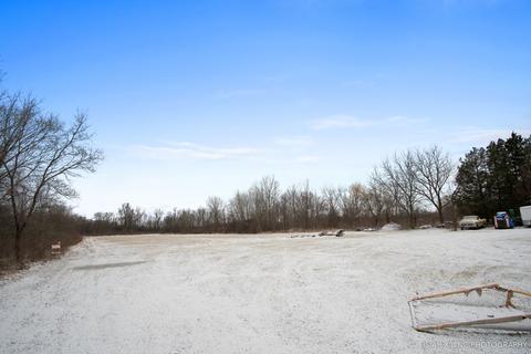 2145 Bilter Rd, Aurora, IL 60502 photo 4