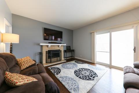467 Briarcliff Ln, Bartlett, IL 60103 photo 7