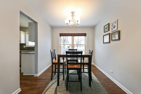 467 Briarcliff Ln, Bartlett, IL 60103 photo 6