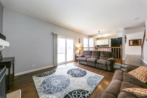 467 Briarcliff Ln, Bartlett, IL 60103 photo 8