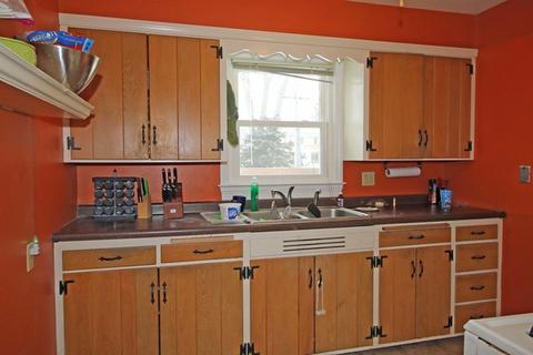 334 Hubbard Ave, Elgin, IL 60123 photo 5