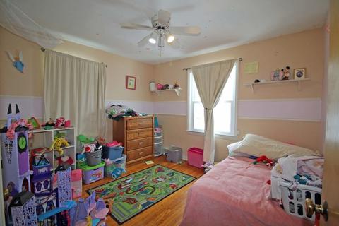 334 Hubbard Ave, Elgin, IL 60123 photo 8