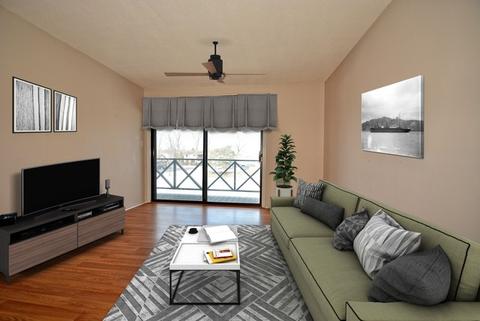 1044 Creekside Ct #2AR, Wheeling, IL 60090 photo 6