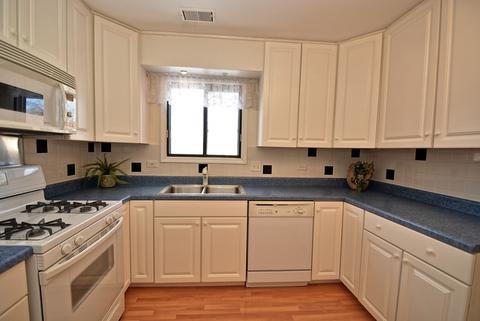 1044 Creekside Ct #2AR, Wheeling, IL 60090 photo 15