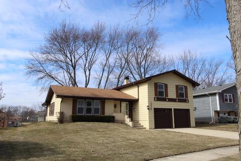 1372 Blair Ln, Hoffman Estates, IL 60169 photo 1