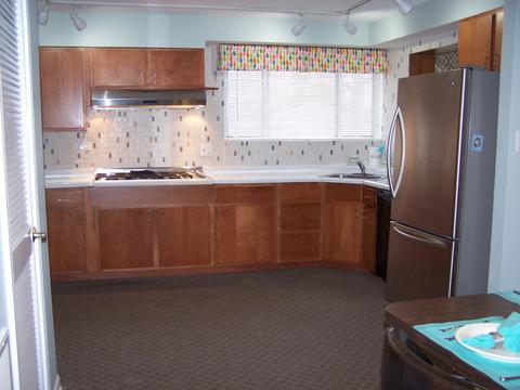 862 E Algonquin Rd, Des Plaines, IL 60016 photo 4