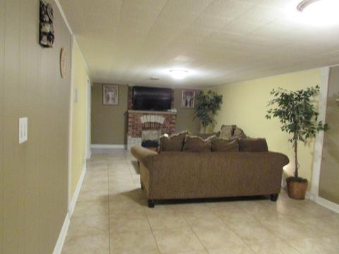 1319 Devonshire Dr, Joliet, IL 60435 photo 13