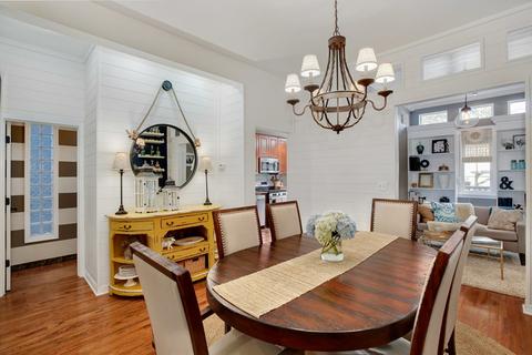 640 E Bowen Ave, Chicago, IL 60653 photo 7