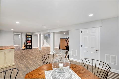 640 E Bowen Ave, Chicago, IL 60653 photo 26