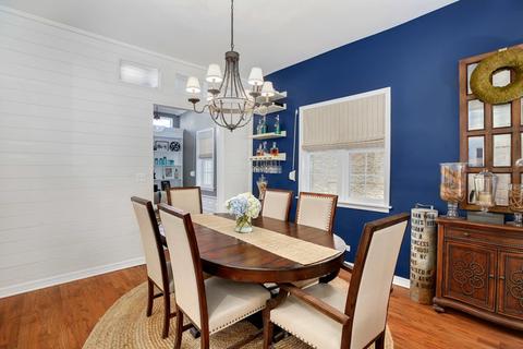 640 E Bowen Ave, Chicago, IL 60653 photo 6