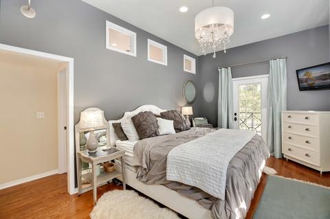 640 E Bowen Ave, Chicago, IL 60653 photo 15