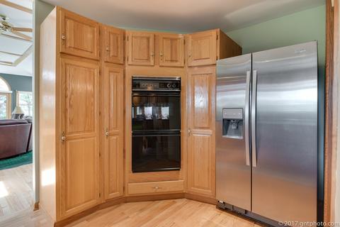374 E Aberdeen Ct, Elmhurst, IL 60126 photo 16