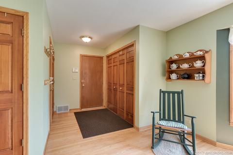 374 E Aberdeen Ct, Elmhurst, IL 60126 photo 12