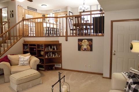 209 N Bauer Rd, Mchenry, IL 60050 photo 9