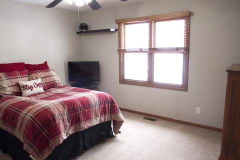 209 N Bauer Rd, Mchenry, IL 60050 photo 15