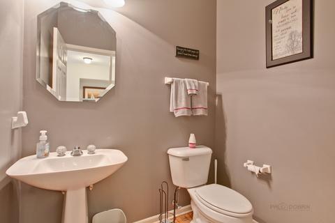 790 Regal Ln, Algonquin, IL 60102 photo 11