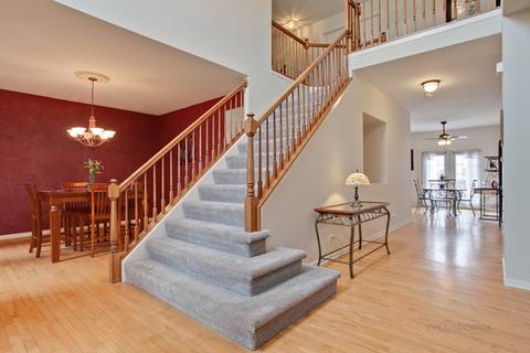 790 Regal Ln, Algonquin, IL 60102 photo 4