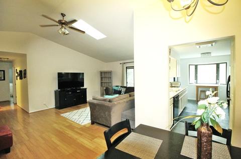 215 Walters Ln #2B, Itasca, IL 60143 photo 3