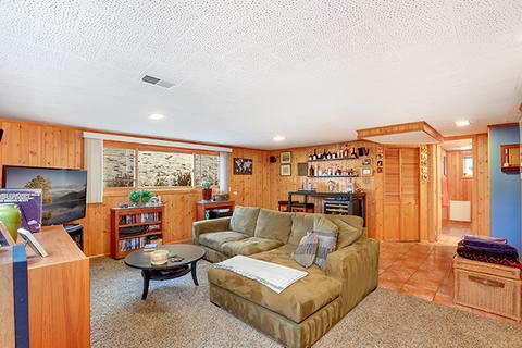 370 Pinehurst Dr, Des Plaines, IL 60016 photo 14
