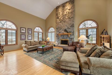 2723 Regner Rd, Mchenry, IL 60051 photo 16