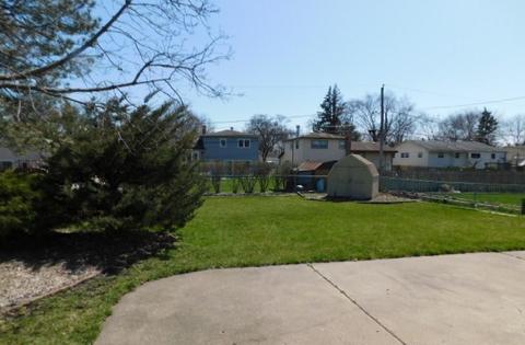 1913 E Maya Ln, Mount Prospect, IL 60056 photo 10