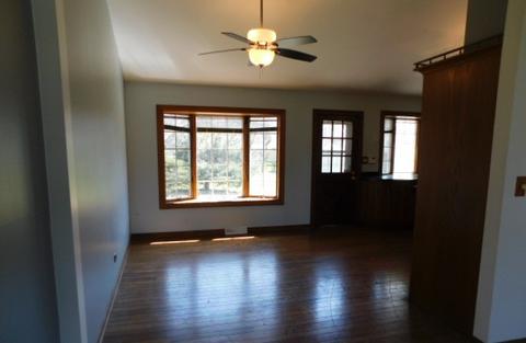 1913 E Maya Ln, Mount Prospect, IL 60056 photo 4