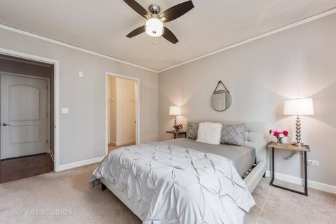 420 E Waterside Dr #1007, Chicago, IL 60601 photo 8