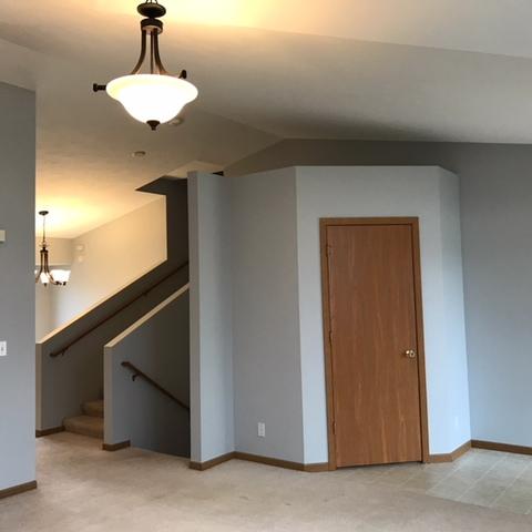 701 Dan Ct, Genoa, IL 60135 photo 4