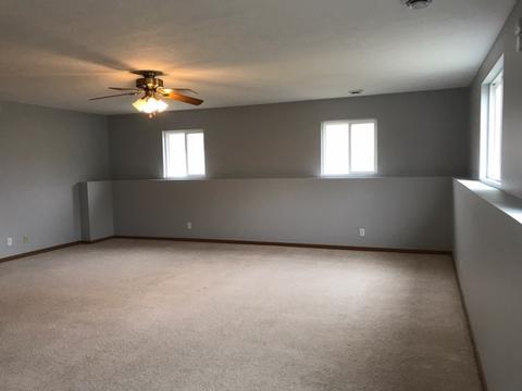 701 Dan Ct, Genoa, IL 60135 photo 9