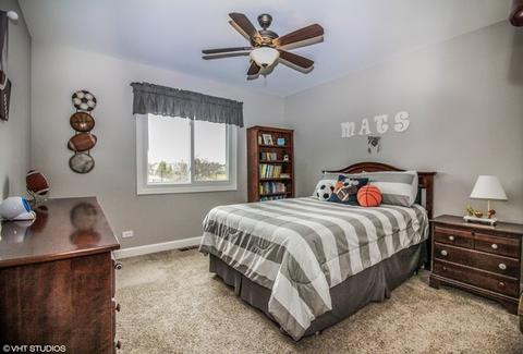 4455 Bayside Cir, Hoffman Estates, IL 60192 photo 14