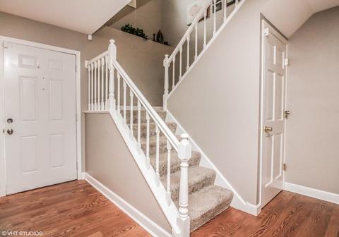 4455 Bayside Cir, Hoffman Estates, IL 60192 photo 4