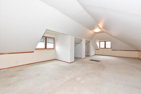 160 Forest Ave, Fox Lake, IL 60020 photo 8