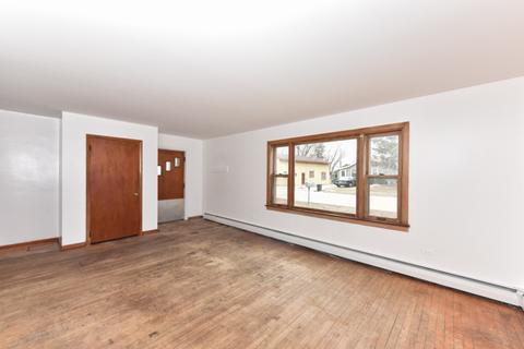 160 Forest Ave, Fox Lake, IL 60020 photo 14