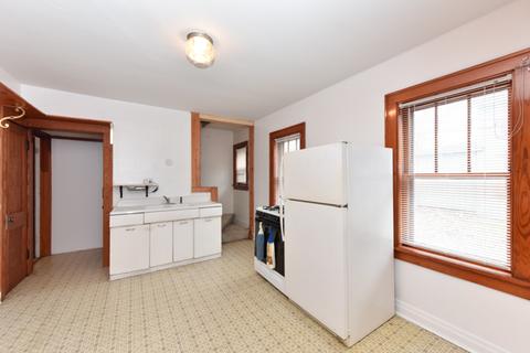 160 Forest Ave, Fox Lake, IL 60020 photo 7