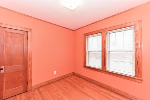 160 Forest Ave, Fox Lake, IL 60020 photo 12