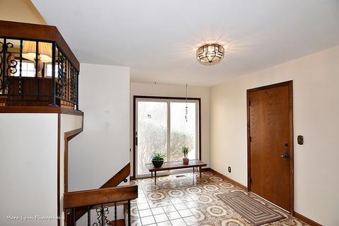 5 N577 Paddock Ln, Saint Charles, IL 60175 photo 3
