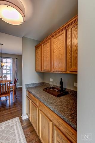 226 E Becker Pl, Sycamore, IL 60178 photo 9
