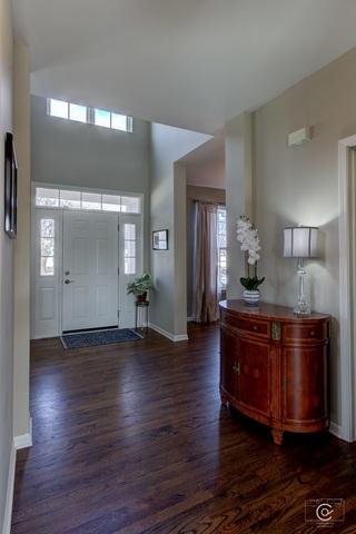 226 E Becker Pl, Sycamore, IL 60178 photo 3