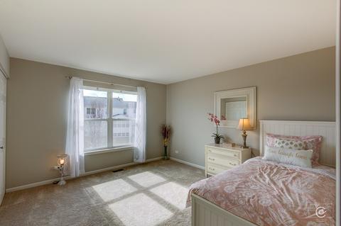 226 E Becker Pl, Sycamore, IL 60178 photo 12