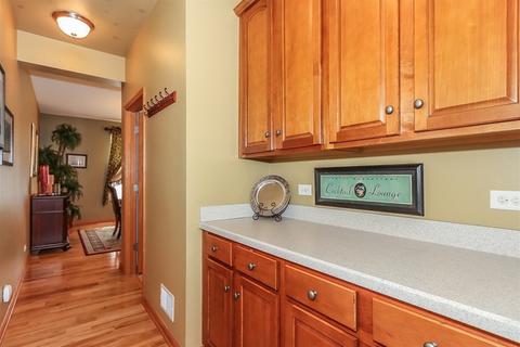 212 Atwell St, Elgin, IL 60124 photo 7