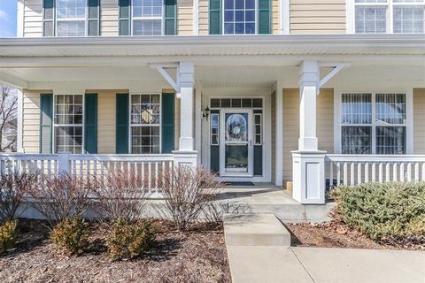 212 Atwell St, Elgin, IL 60124 photo 2