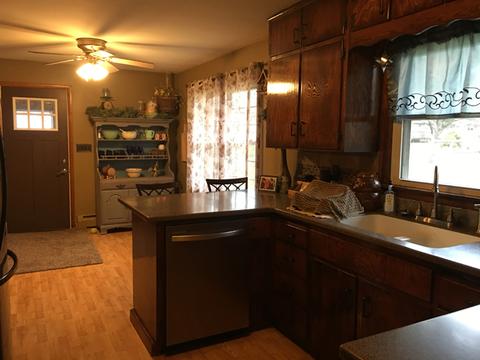425 S Strong Ave, Spring Valley, IL 61362 photo 6