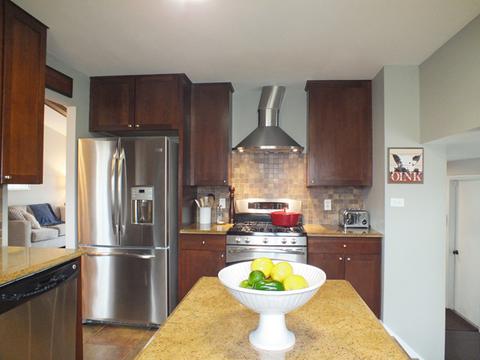 341 Jon Ct, Des Plaines, IL 60016 photo 9