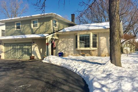 341 Jon Ct, Des Plaines, IL 60016 photo 1