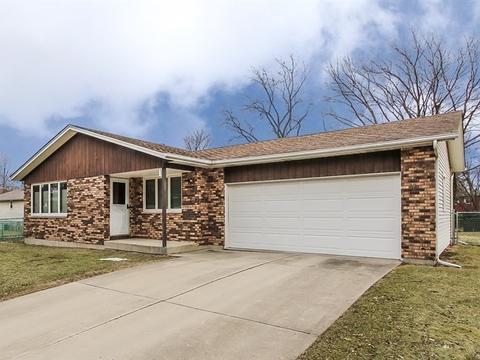 83 Lockman Cir, Elgin, IL 60123 photo 1
