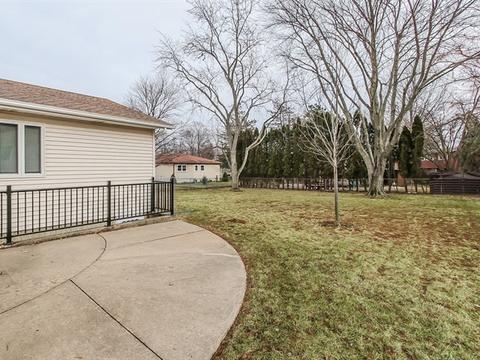 83 Lockman Cir, Elgin, IL 60123 photo 24