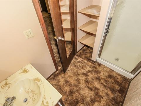 83 Lockman Cir, Elgin, IL 60123 photo 21