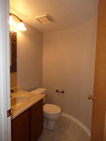 1343 Inverness Dr, Elgin, IL 60120 photo 4