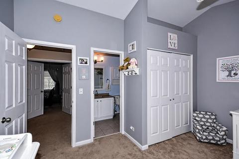 53 Cantal Ct, Wheeling, IL 60090 photo 26