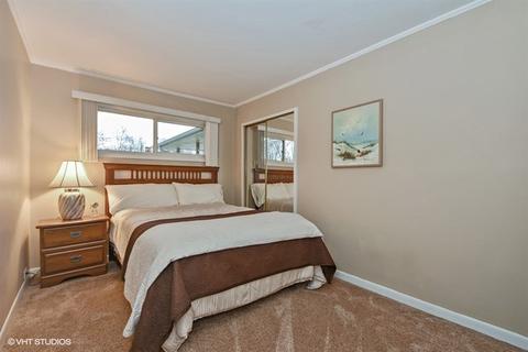 357 Westgate Dr, Park Forest, IL 60466 photo 9